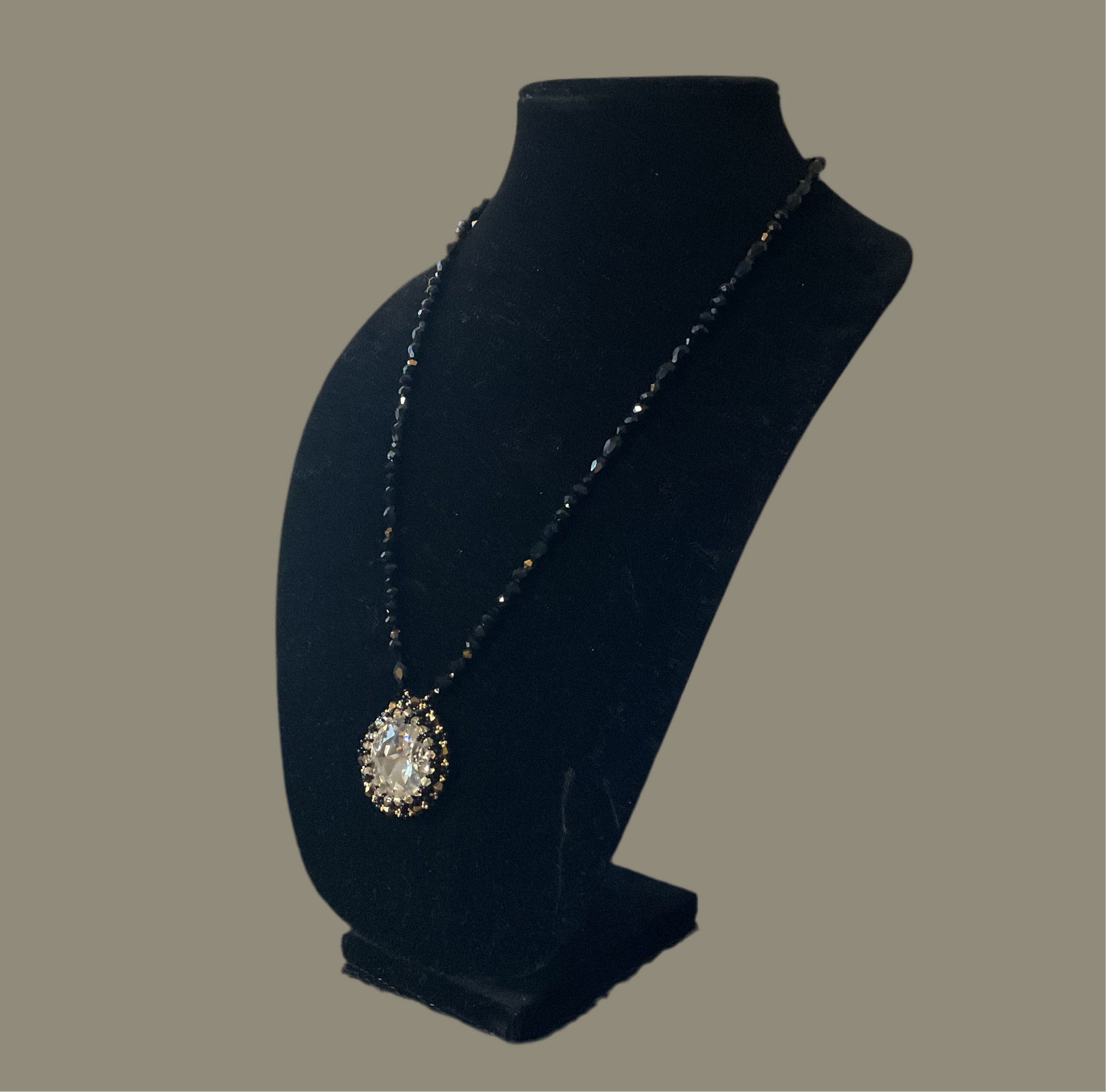 The Giavonni Necklace is a fun, sophisticated piece that looks elegant with a feel of Luxury.
